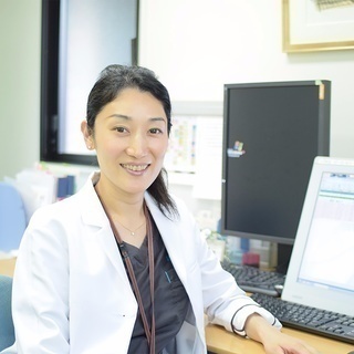 日本皮膚科学会 認定専門医 伏見皮ふクリニック 院長 伊東 祥雄